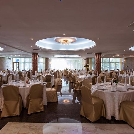 Hotel International Băile Felix Εξωτερικό φωτογραφία