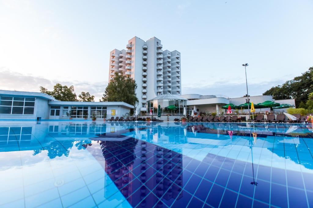 Hotel International Băile Felix Εξωτερικό φωτογραφία