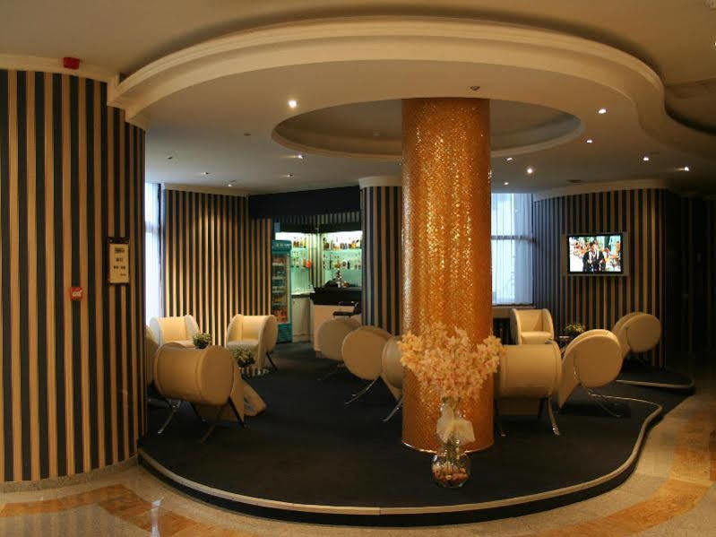 Hotel International Băile Felix Εξωτερικό φωτογραφία