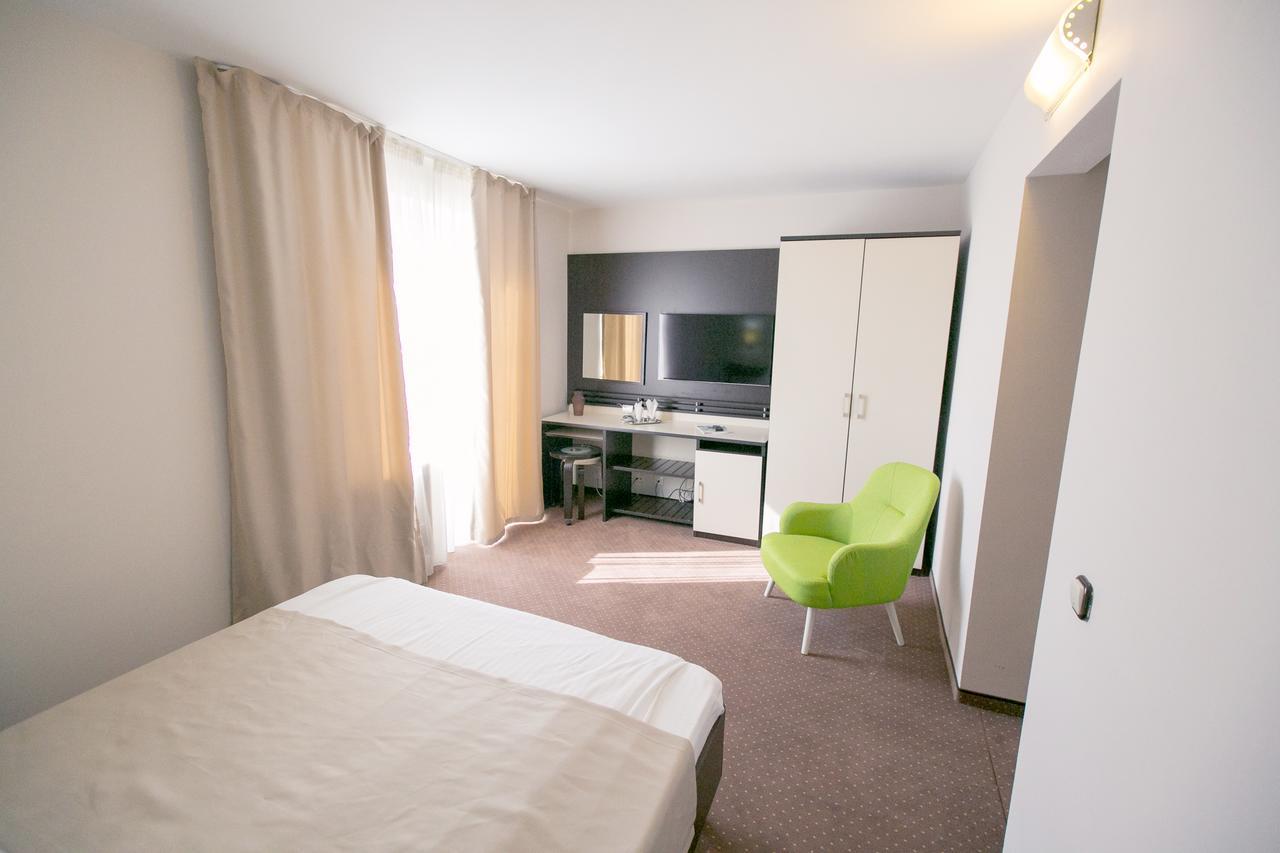 Hotel International Băile Felix Εξωτερικό φωτογραφία