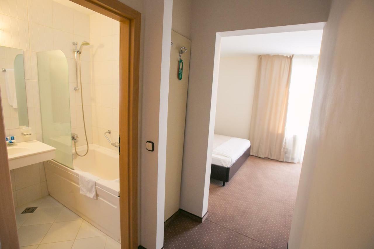 Hotel International Băile Felix Εξωτερικό φωτογραφία