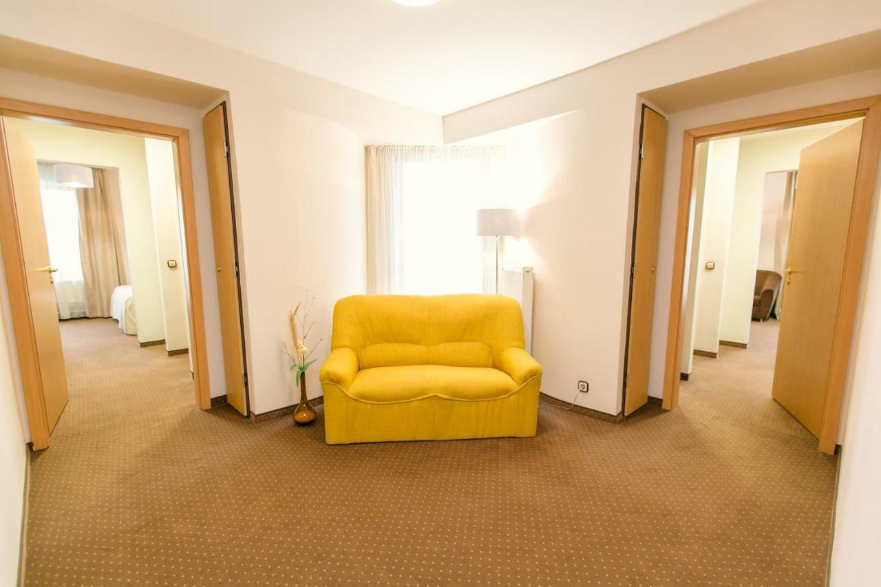 Hotel International Băile Felix Εξωτερικό φωτογραφία